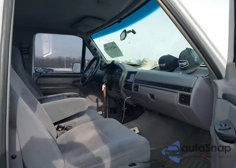 1997 Ford F-350 Xl из США, поврежденный, VIN 1FTJW36F8VEB00406